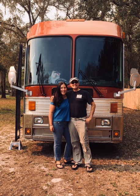 Portrait with the Bus_03_2019.jpg